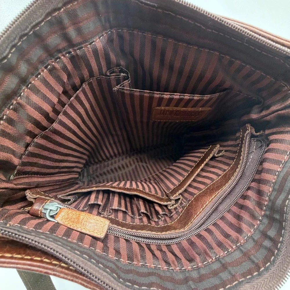 Jack Georges Brown Leather Crossbody Voyager Messenger Bag Vertical Pocket Purse